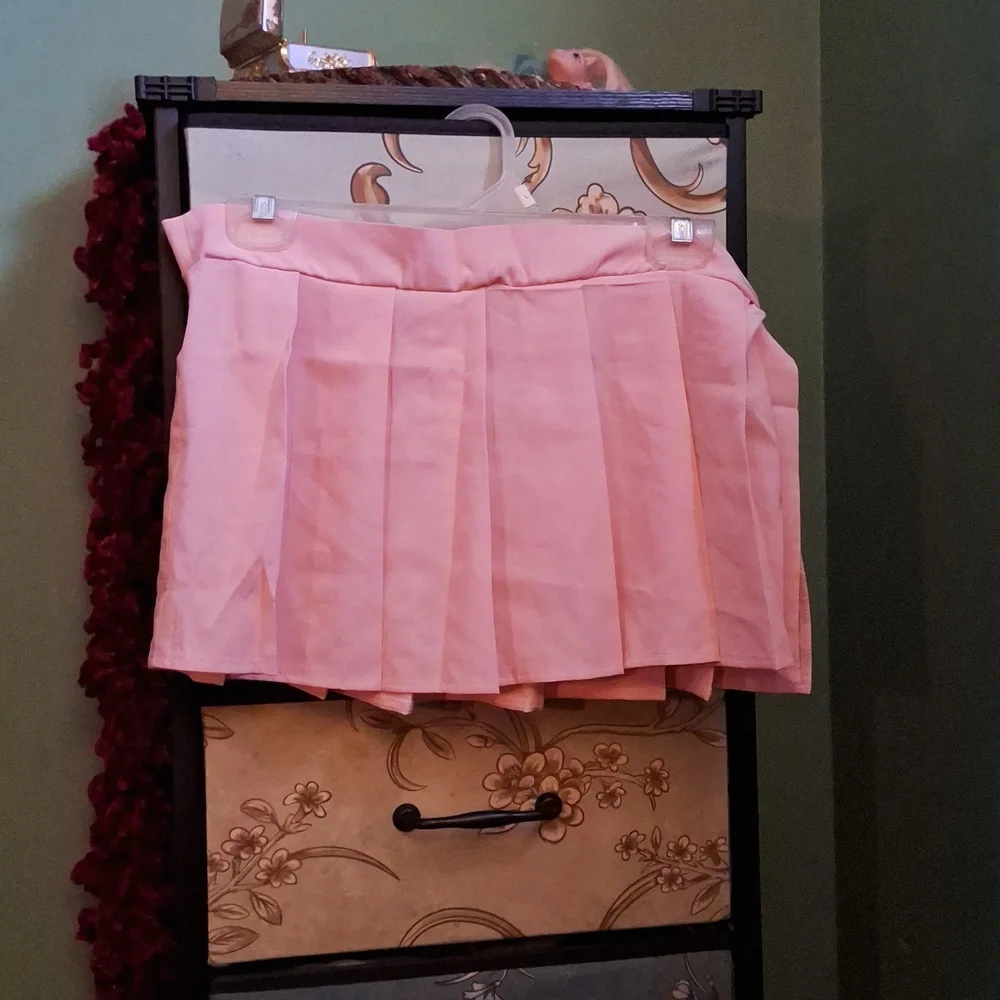 Perfectly pink pleated open sided bow tie lingerie 11 inch long skirt